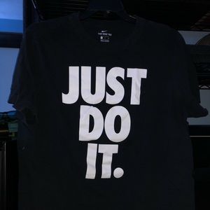 Nike Tee